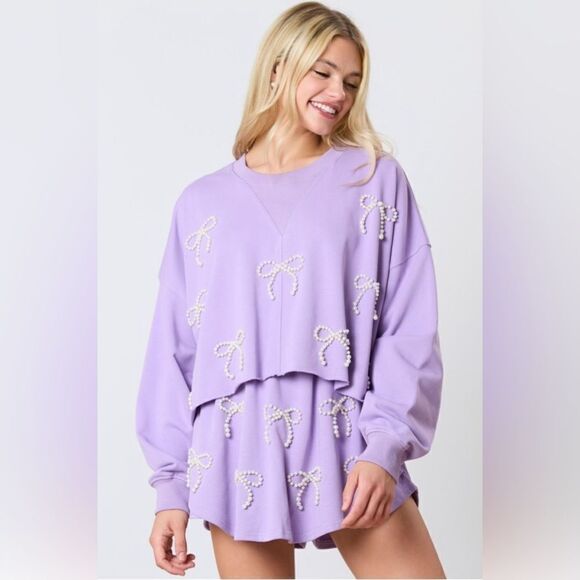 009. PEARL BOW EMBELLISHED CROPPED SWEATSHIRT AND SKORT SET- PURPLE